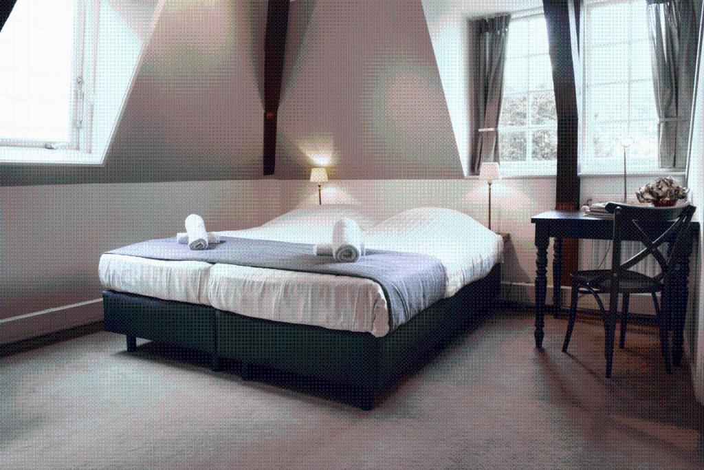 Hotel Aan De Dam 미델뷔르흐 객실 사진
