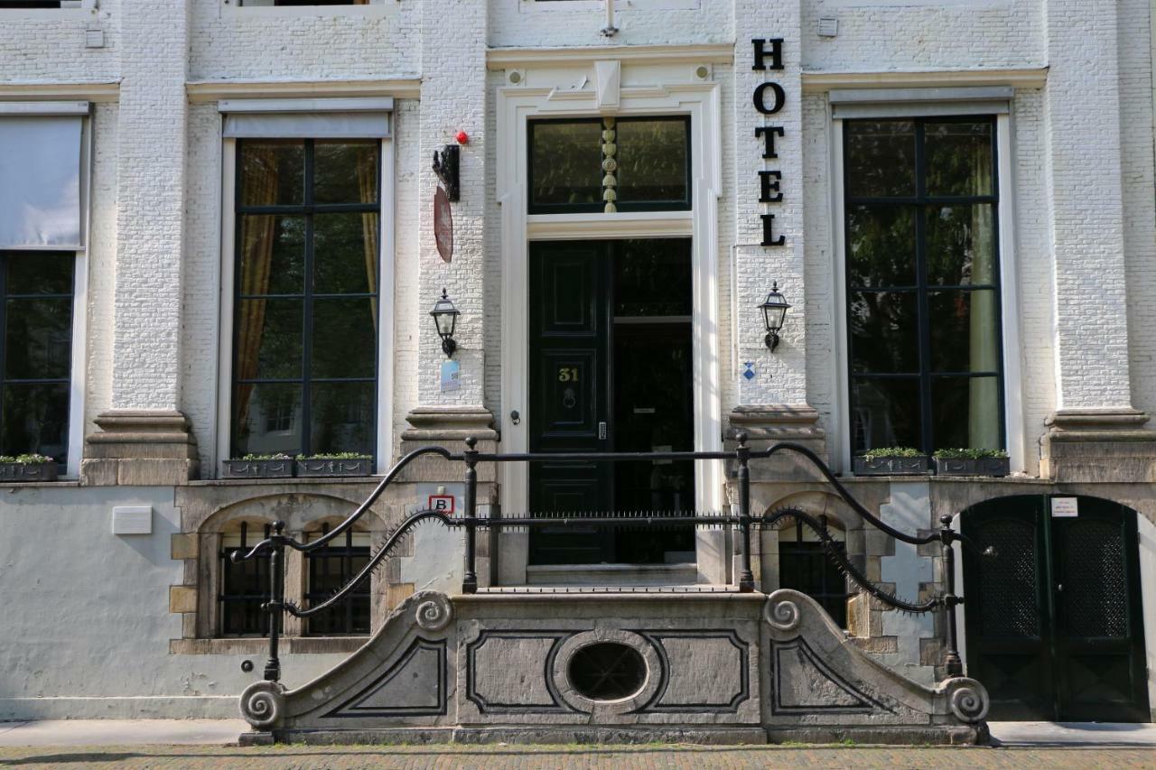 Hotel Aan De Dam 미델뷔르흐 외부 사진